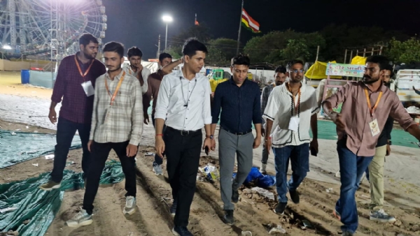 લોકમેળો         પૂર્ણ થયા બાદ પોરબંદર મહાનગરપાલિકાની સઘન કામગીરી.