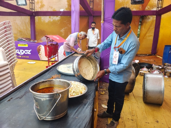 લોકમેળા દરમિયાન 58 ધંધાર્થીઓ પાસેથી રૂ. 15,850નો વહીવટી ચાર્જ વસૂલાયો.