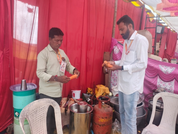 લોકમેળા દરમિયાન 58 ધંધાર્થીઓ પાસેથી રૂ. 15,850નો વહીવટી ચાર્જ વસૂલાયો.